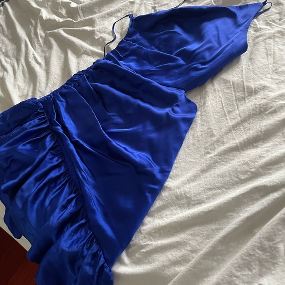 Trezzi dress - Picture 1 of 1